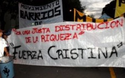 Noticias- Mendoza: Mendoza tuvo su «Plaza del Sí»: más de mil personas marcharon contra el paro rural