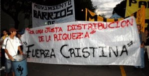 Noticias- Mendoza: Mendoza tuvo su «Plaza del Sí»: más de mil personas marcharon contra el paro rural