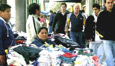 Ambulantes: Colegio de Abogados y cámara empresaria apoyan a Fayad