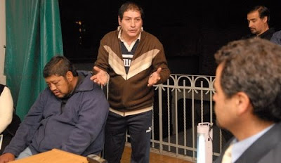 Capital y vendedores no dan el brazo a torcer