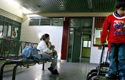 Los trabajadores de la Salud continúan con la protesta pidiendo reapertura de las paritarias