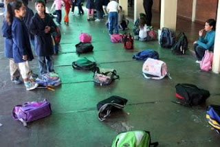En dos meses, veinte escuelas perdieron la doble escolaridad