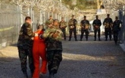 Infancia-Canadá: La patria se lava las manos en Guantánamo
