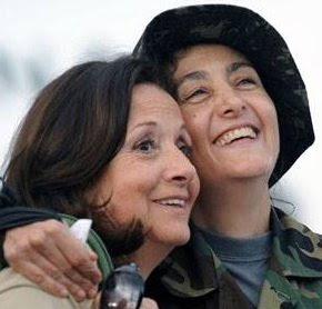 Betancourt, en libertad tras más de seis años de cautiverio