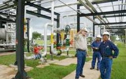 Bolivia: Gobierno no permitirá cierre de válvulas de gas y FFAA garantizarán seguridad