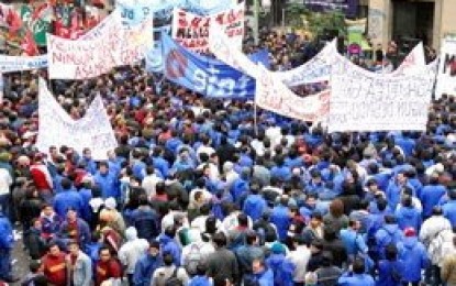 Las empresas de neumáticos no cumplen la conciliación obligatoria