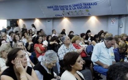 Los docentes confirmaron medidas de fuerza pero no hay fecha estipulada