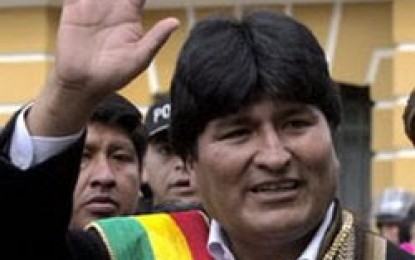 Convulsa Bolivia espera expectante mensaje presidencial