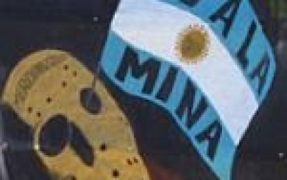 El Manzano podrido (LXVI): Tierra de nadie (South Far West, for Barrick Gold and international Mining Co.)