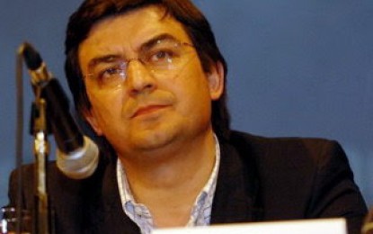 Ganso De Marchi: a río revuelto, ganancia de pescador