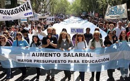 Segundo día de paro docente