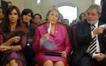 Presidentes de Argentina, Chile y Brasil hablan y dan respaldo a Evo Morales