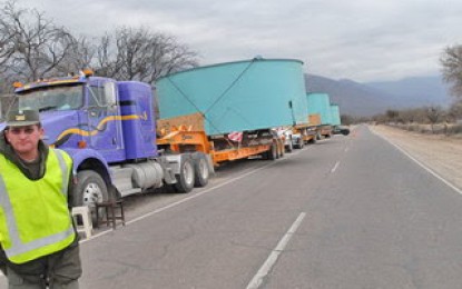 Los camiones de La Alumbrera VUEVEN A CHILE… un nuevo triunfo de los vecinos