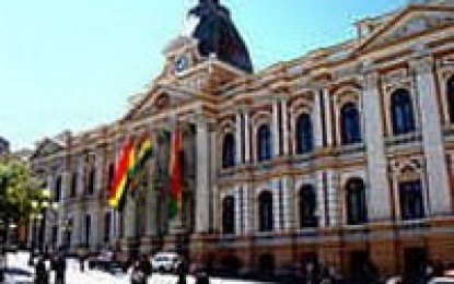 Congreso boliviano decidirá sobre referendo constitucional