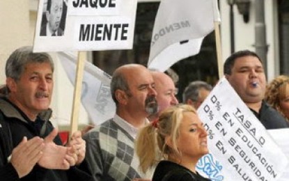 Los estatales ratificaron plan de lucha y paro el viernes 17