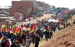 Nuevos sectores sociales bolivianos marchan por la Constitución