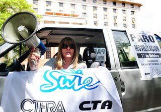 Paro de estatales: “las agresiones a los trabajadores de parte del gobierno de Jaque provocaron la unidad”