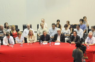 La UNCuyo sigue reclamando sus terrenos al barrio Dalvian