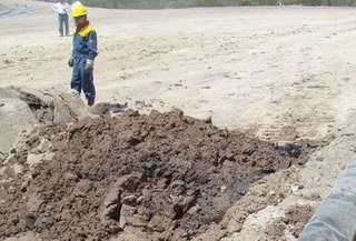 La Justicia investiga una contaminación petrolera próxima a El Carrizal