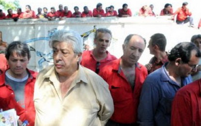 Resistencia ferroviaria a otro intento de Fayad de abrir la calle Godoy Cruz
