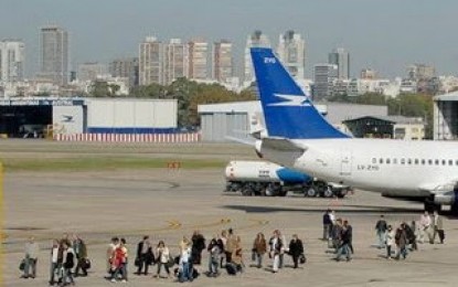 Cada vez regresan más mendocinos que fueron a probar suerte a Europa