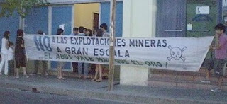 Los ‘juegos del consenso’ en tiempos de dictadura mineral