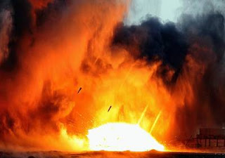 Bombardea Israel zona civil en la franja de Gaza; abatido, un líder de Hamas