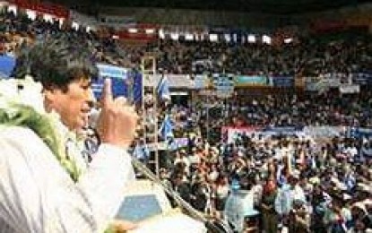 Evo asegura que proceso de cambio llegó a Palacio para transformar Bolivia