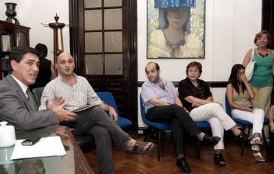 Oficializan aumento del 27% para los artistas de la Vendimia