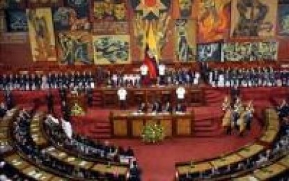 Legislativo ecuatoriano discute propuesta de Extinción de Dominio