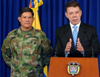 Colombia: el frente político-militar de Juan M. Santos