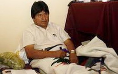 Evo Morales dice que no levantará huelga de hambre y califica a la oposición de insensible