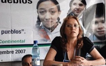 Cousinet: “dicen que la gente no le abre la puerta de su casa a los políticos tradicionales. A mí no me pasa lo mismo”