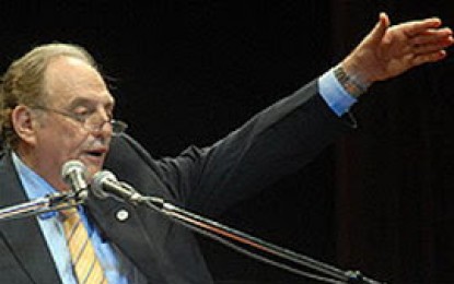 Carlos Heller afirmó que “sin distribución de la riqueza no se combate la pobreza”