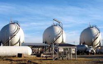 Trabajadores petroleros bolivianos se declaran en emergencia ante intentos de sabotear nacionalización