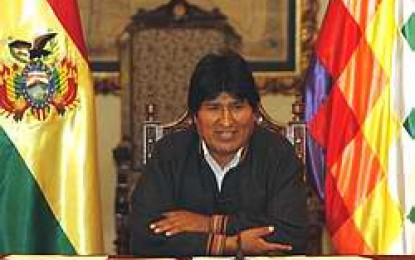 Mayoría de bolivianos apoya gestión de Evo Morales