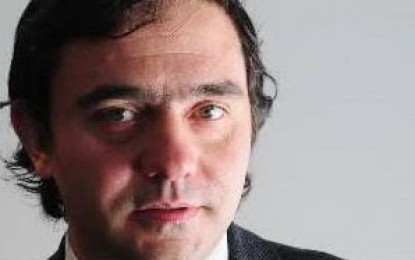 Los senadores tienen la palabra