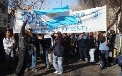 Paro de metalúrgicos con cortes y caos vehicular