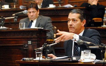 “López Puelles”….López ¡¿qué?!