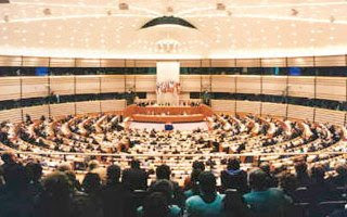 Unión Europea congela 65,5 millones de euros a gobierno de facto hondureño