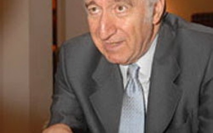 Bernardo Kliksberg sobre Responsabilidad Social Empresaria (RSE): “el que ayuda a otros se ayuda a sí mismo”