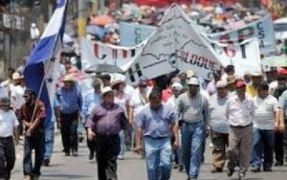 Fuerzas populares a jornada 52 contra el golpe militar en Honduras