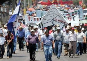 Fuerzas populares a jornada 52 contra el golpe militar en Honduras