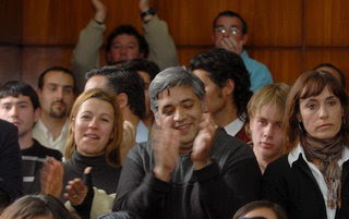 Se supo: una barra del Instituto de Juegos copó la audiencia pública por López Puelles