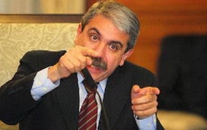 Dura respuesta del Gobierno al discurso de Vila contra la ley de Radiodifusión