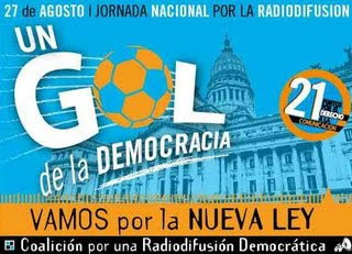 Multimedios: la palabra es mía, mía, mía…