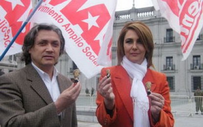 Chile: Pamela Jiles se bajó de la presidencial y se sumó a la candidatura de Navarro