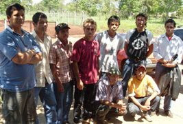 En Misiones los tareferos de Montecarlo comenzaron huelga de hambre