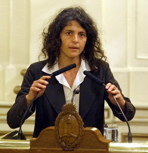 Ex secretaria argentina denuncia amenazas de las mineras en el Parlamento canadiense