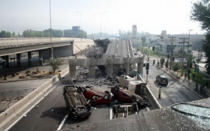Terremoto en Chile: cientos de personas abren bodegas de supermercado para llevarse mercancías de primera necesidad